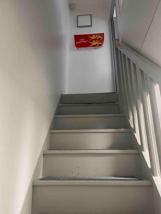 Maison De Avec Parking - Centre Caen